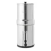 Purificateur d&#039;eau Travel Berkey en acier inoxydable, compact et portable, idéal pour les voyages et le camping